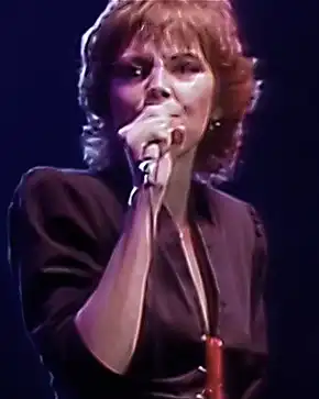 Hard-rock singer Pat Benatar